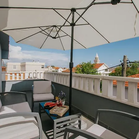 Rum i privatbostad Royal Blue House 3