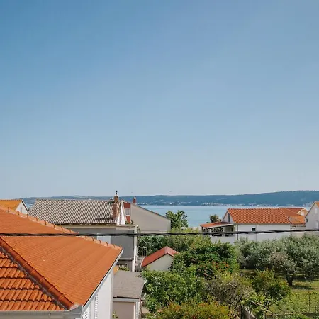 Royal Blue House 3 Rum i privatbostad Kaštela