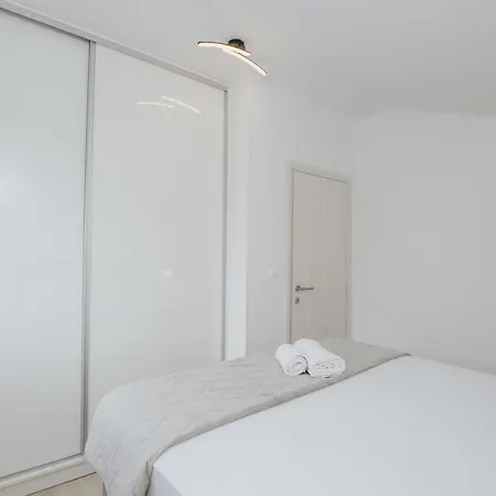 Rum i privatbostad Royal Blue House 3