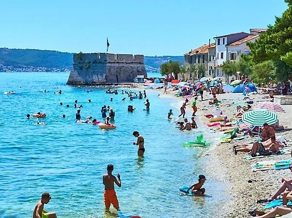Ubytování v soukromí Royal Blue House 3 Kaštela